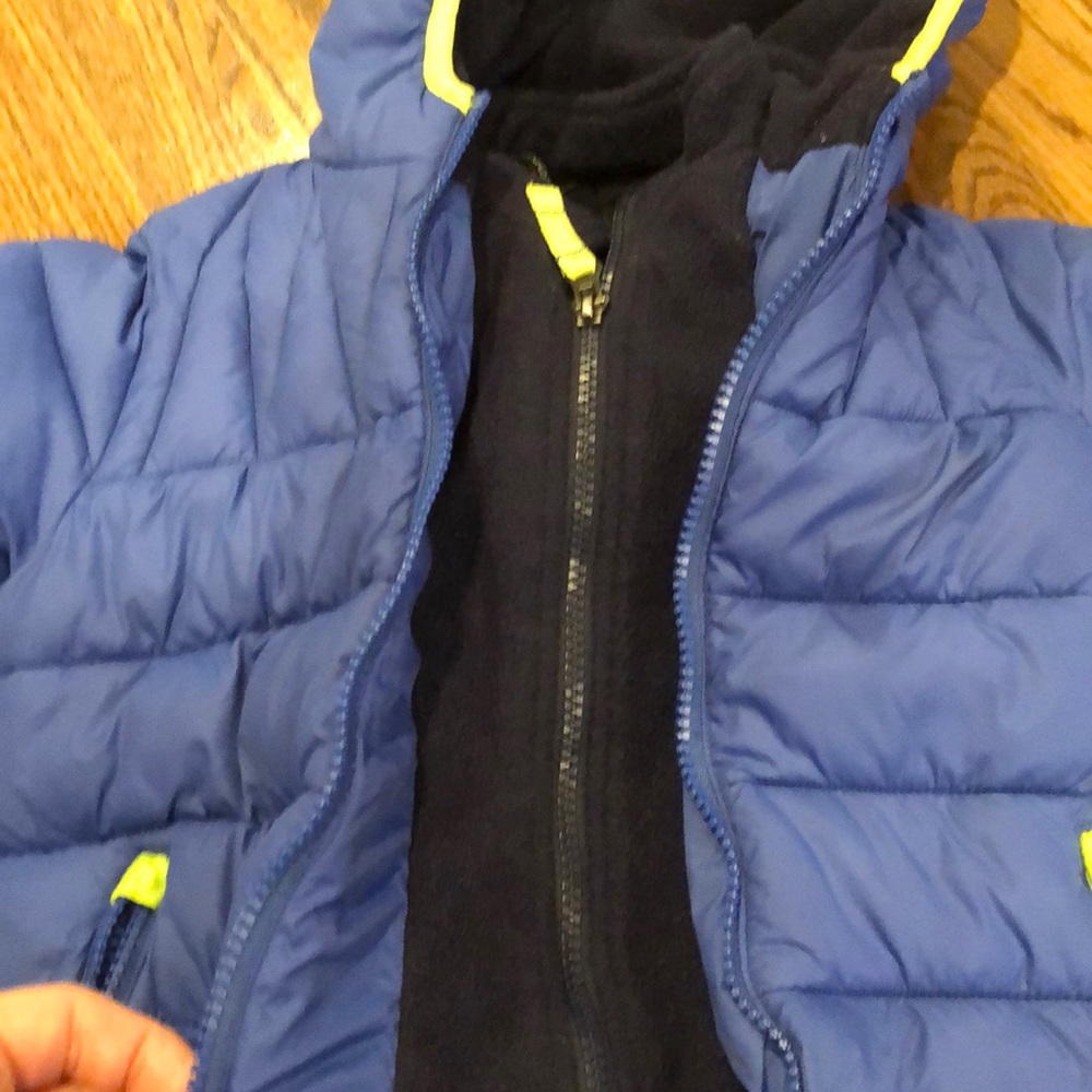 Winter coat - Picture 5 of 10